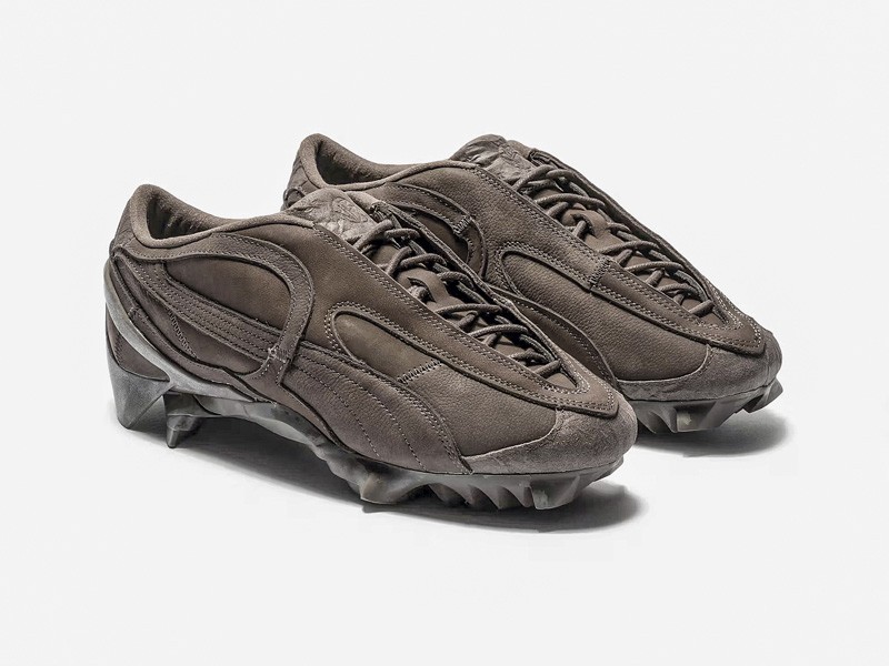 SNEAKERS CHUNKY HOMBRE TENDENCIA CALZADO TEMPORADA OTOÑO INVIERNO 2027 SERMA 159 https___s3.store.hypebeast.com_media_image_9d_f0_6682ca292d3c459ac4ec4f86e2ab.jpg Men’s Chunky Sneakers Bring Volume and Color