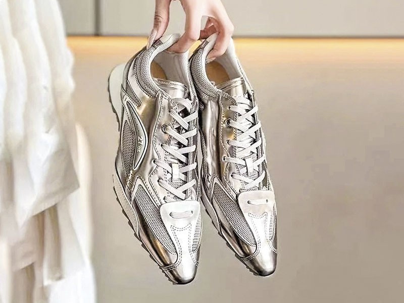 Sneakers Fashion