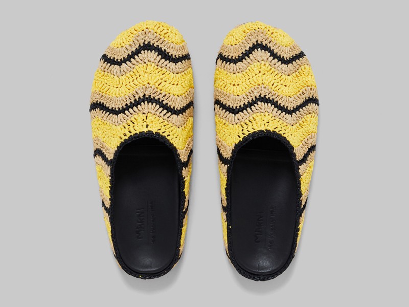 Summer 23/24 Previews. Exclusive multicolored crochet raffia for new MARNI models