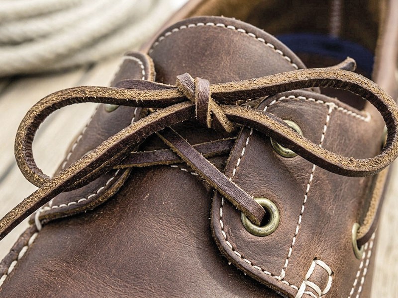 6. Boat Shoes Choosing the right shoelaces