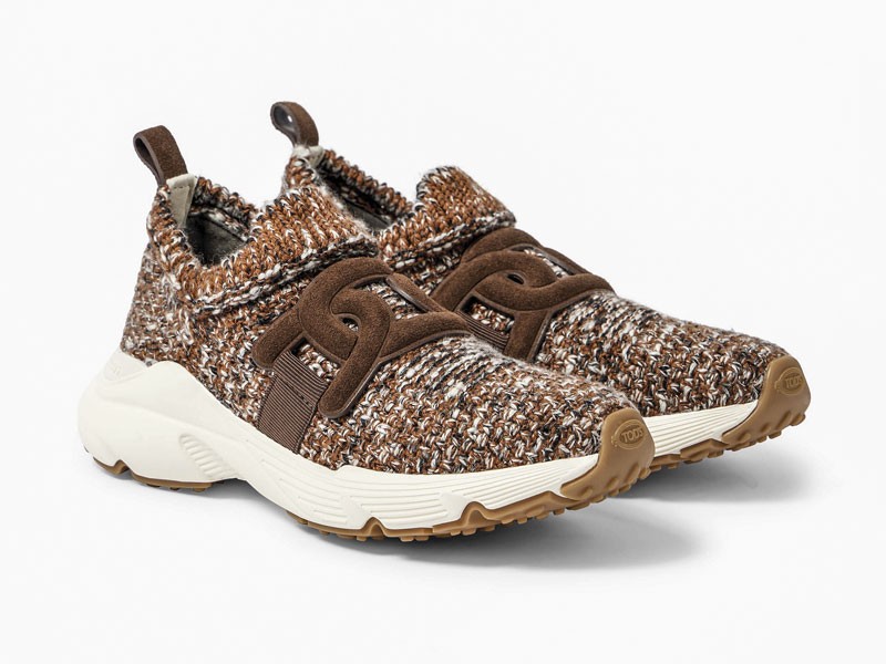 Urban sports sneakers