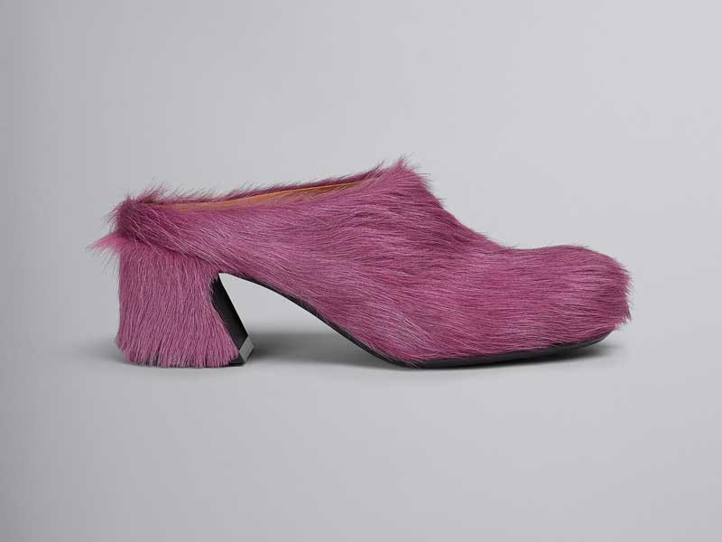 FOTO-11.-MARNI.jpeg MARNI's long-haired sabot. International fashion benchmark