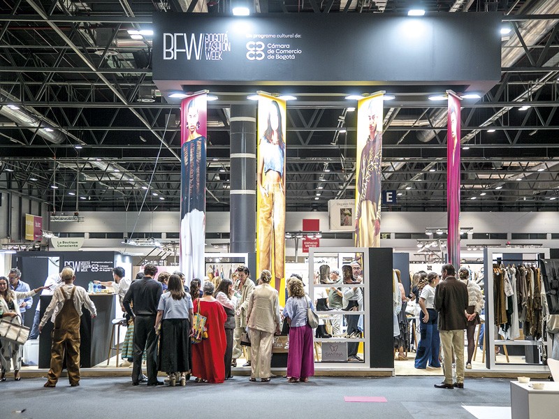 MOMAD. Dentro de los expositores internacionales se destacó el stand de Colombia con una atractiva propuesta de moda.