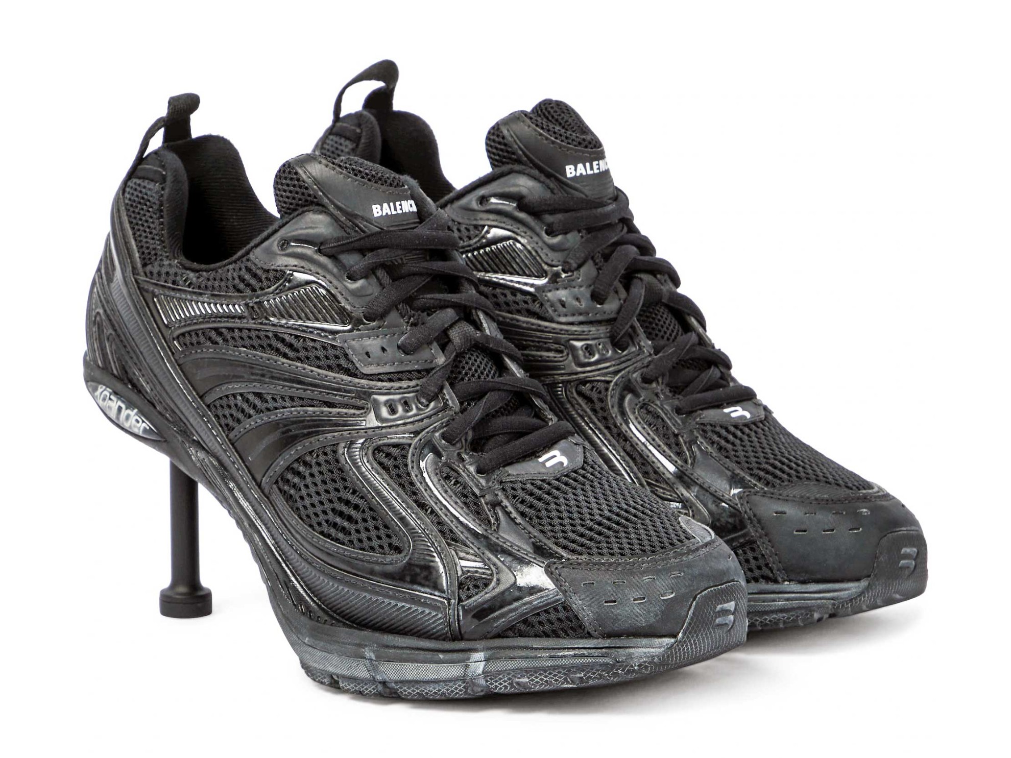 Sports shoes with high heels: Another eccentric proposal from BALENCIAGA