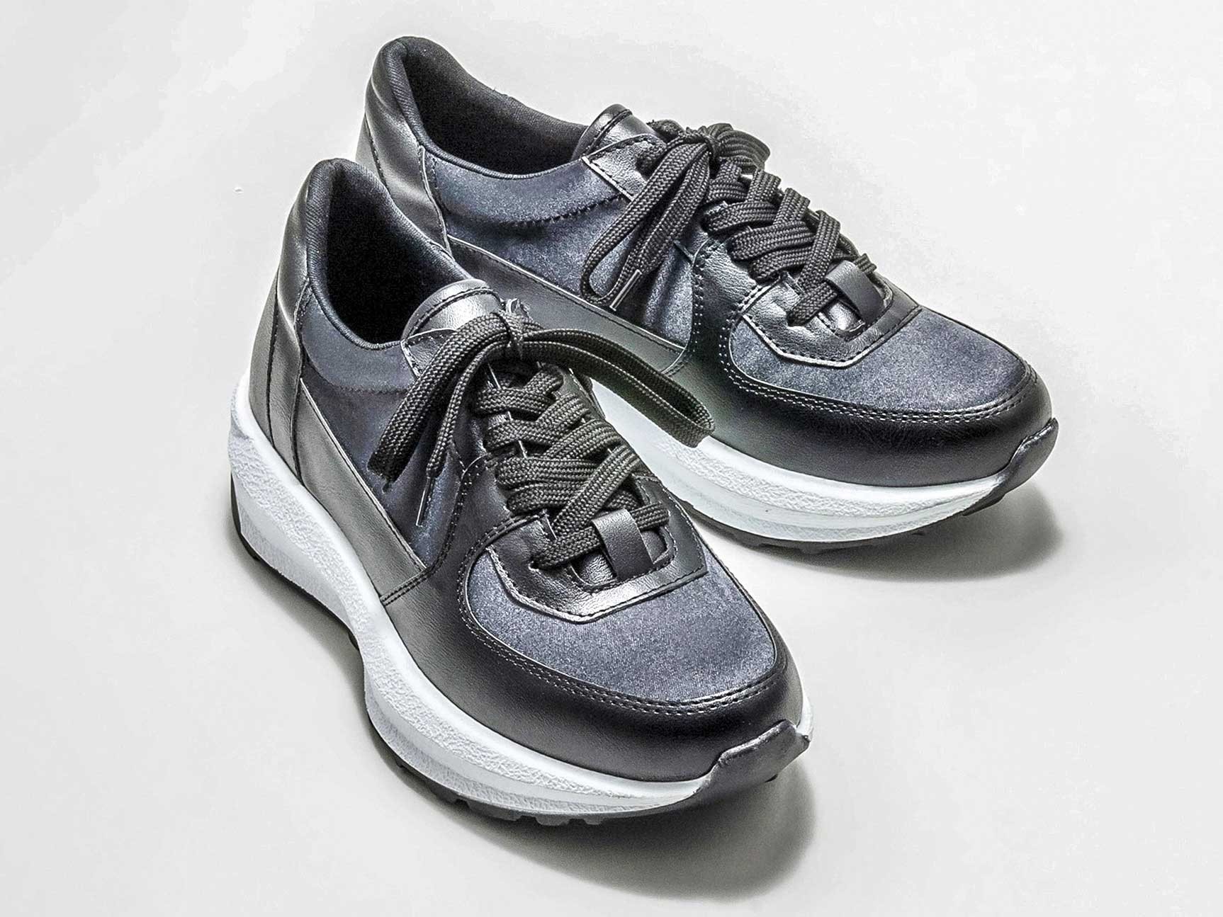 Sneakers urbanas:  Acompañando  la tendencia