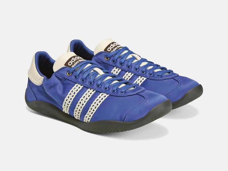 SNEAKERS RETRO FUTSAL MUJER TENDENCIA OTOÑO INVIERNO 2026 CALZADO SERMA156 wales-bonner-x-adidas-blue-wb-ka-(1).jpg Retro futsal-inspired footwear as urban sneakers
