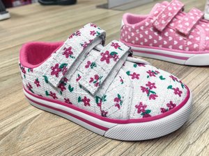 CALZADO-ZAPATO-INFANTIL-SNEAKER-MODA-FOOTWEAR-SHOES-KIDS-FASHION-SERMA-IMG_0926.jpg