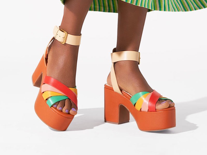 FULL-COLOR! Bold and vibrant modeling for the upcoming Spring-Summer 23/24