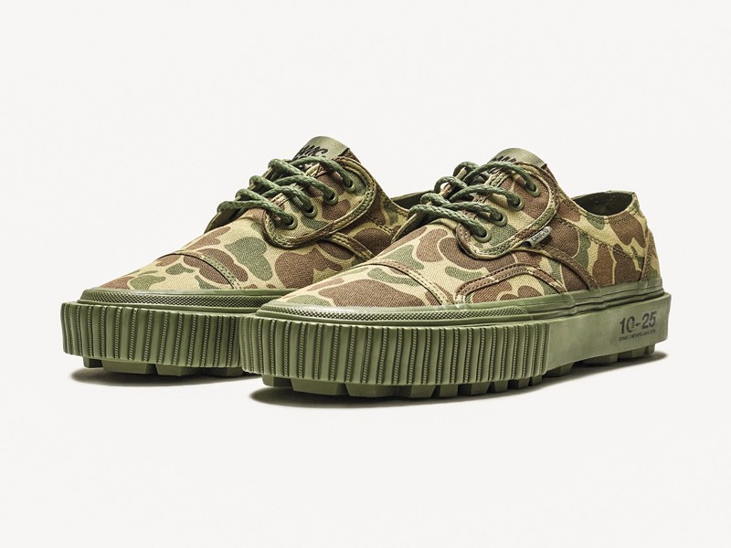Men’s sneakers strengthen greens, gum soles and low profiles
