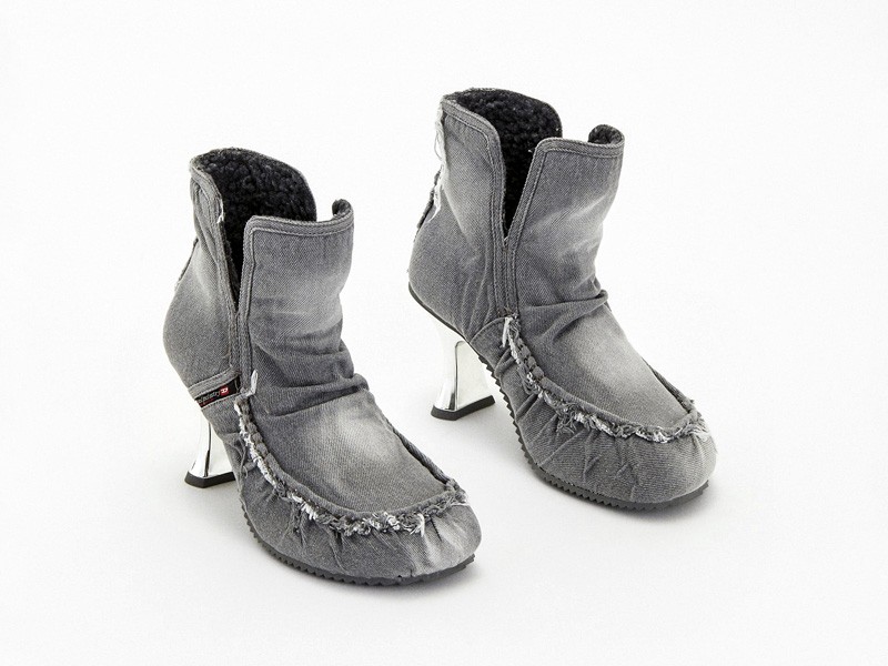 Soft materials support flexible uppers