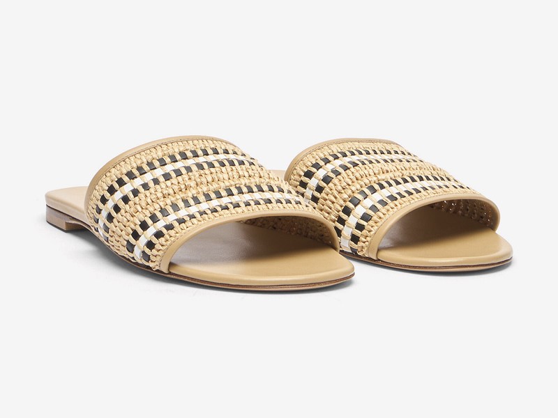 CHANCLAS FAJAS ARTESANALAES MUJER TENDENCIA CALZADO MARROQUINERIA BOLSOS CARTERAS PRIMAVERA VERANO 2026 SERMA 1581M565B0101AMLFC_MULC_1.jpg Straps and buckles shape uppers for summer sandals