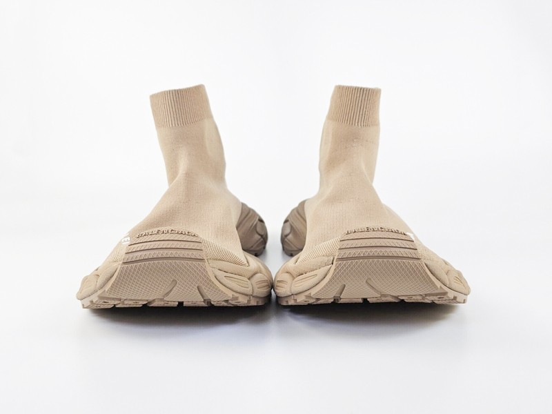BALENCIAGA steps into the future with revolutionary sneakers: Sock 3XL