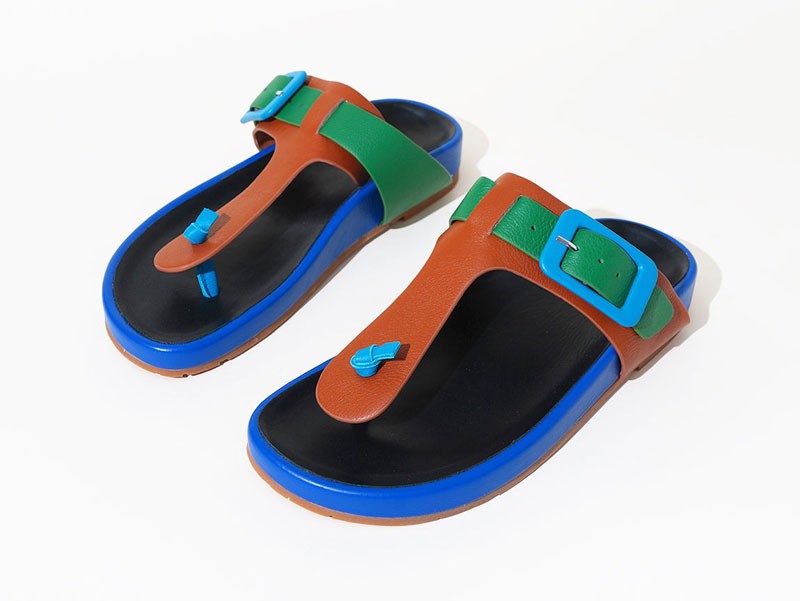 FULL-COLOR! Bold and vibrant modeling for the upcoming Spring-Summer 23/24