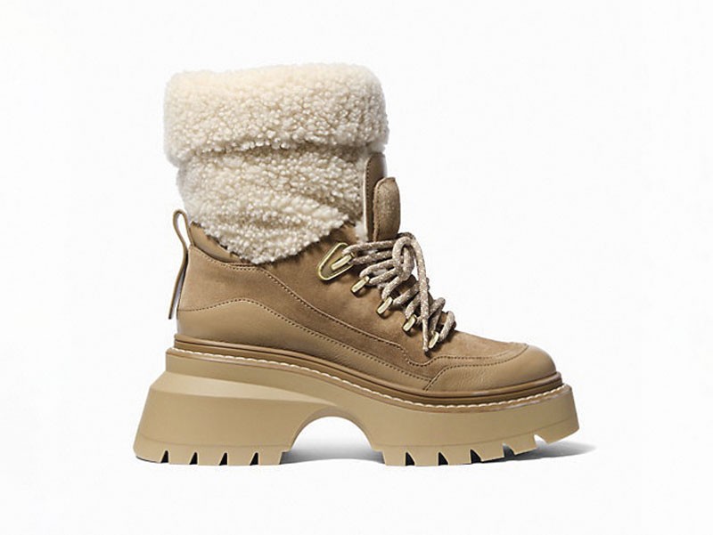 Botinetas bajas acordonadas