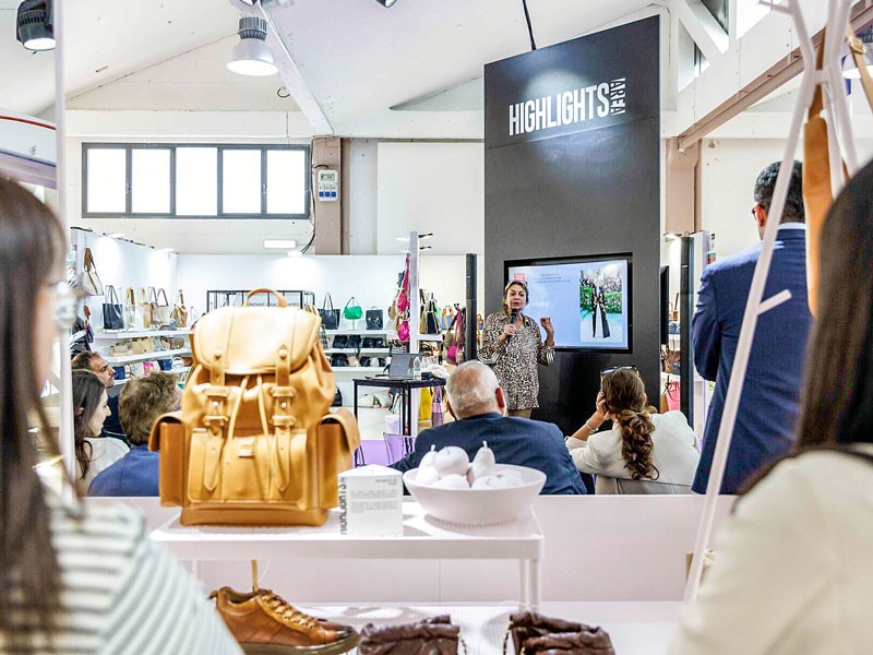 Expo Riva Schuh & Gardabags reúne tendencias globales en calzado y marroquinería en Riva del Garda