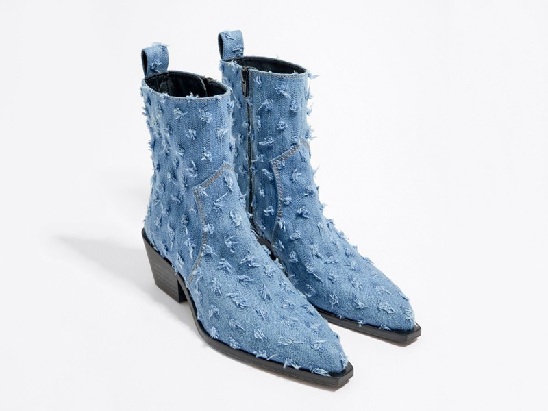 NEXT WINTER. Cowboy boots are coming back... and they'll be a trend!