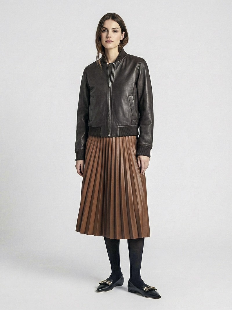 Low shoes with XL hardware on buckles and straps