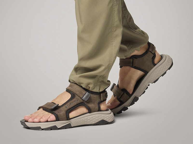 SANDALIAS OUTDOOR HOMBRE CALZADO TENDENCIA PRIMAVERA VERNAO 2026 2027 SERMA 1572121251_231_a9_om.jpg Sandalias outdoor refuerzan tiras, ajuste y suelas robustas
