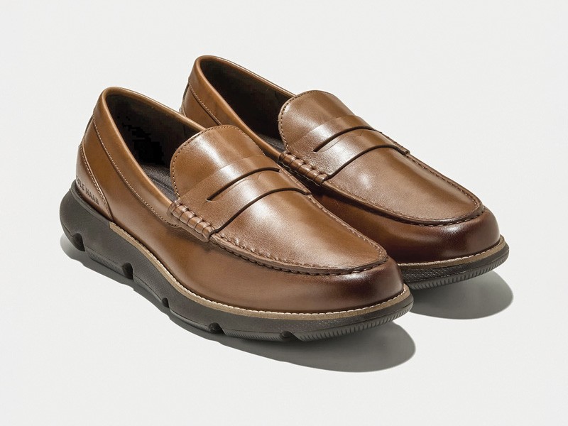 MOCASINES HIBRIDOS TENDENCIA CALZADO TEMPORADA OTOÑO INVIERNO 2027 SERMA 159 4-ZG-WINTER-LOAFER_e_E_C40029-psd.jpg Hybrid Loafers Pair Classic Uppers with Sport-Inspired Soles