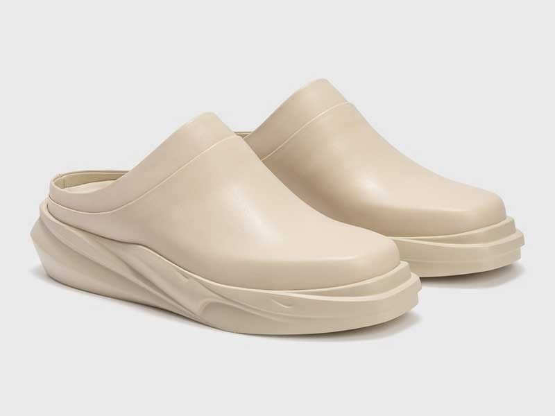 The success of the one-piece injected eva shoes