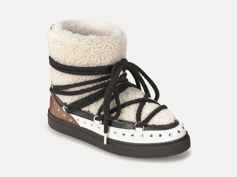 BOTAS BOTINETAS ESQUI NIEVE TENDENCIA CALZADO TEMPORADA OTOÑO INVIERNO 2027 SERMA 159 1001.003.0072.111_2_eb87cb9b-4d3b-4a40-b93a-c9e0f2e62411.jpg Ski Footwear Combines Volume with Visible Warmth Details