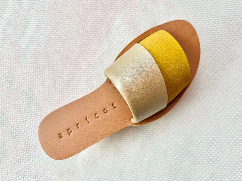 Chanclas minimalistas APRICOT: Confortables y elegantes
