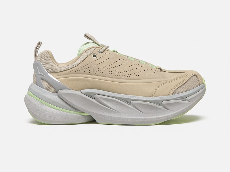 Chunky sneakers