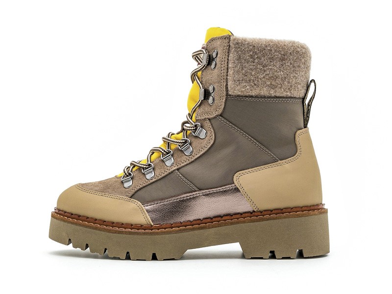 Outdoor booties