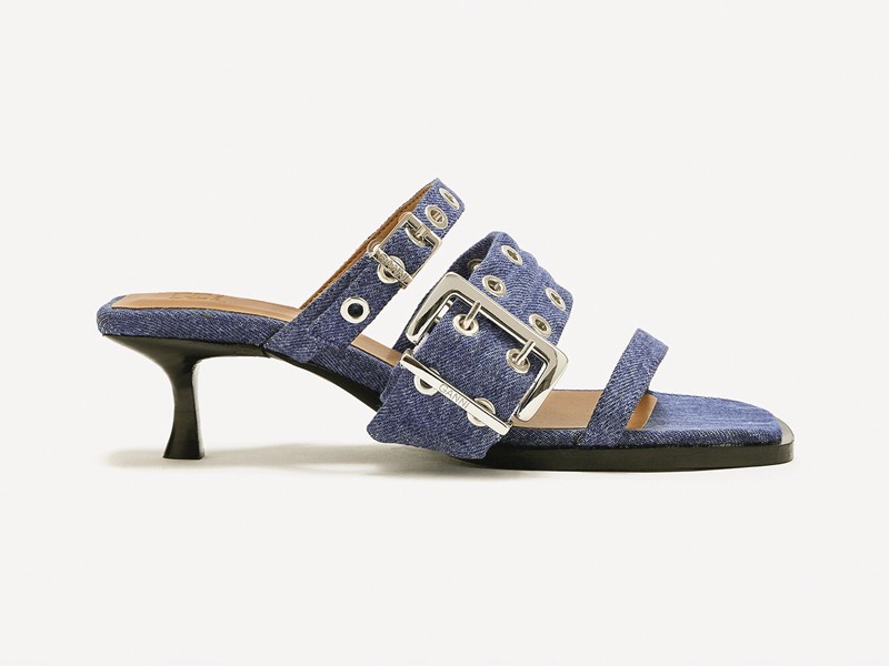 Earth and blue tones differentiate high-heeled sandals