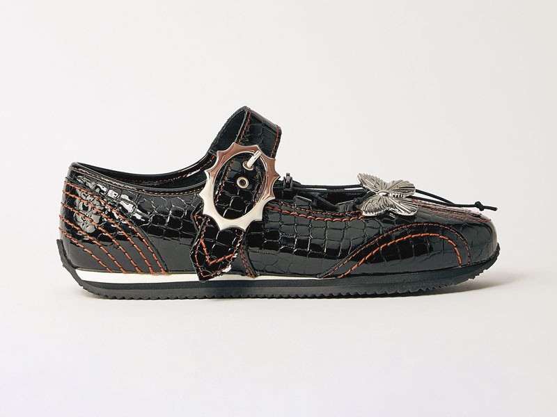 Mary Janes update straps, mesh and sport bases
