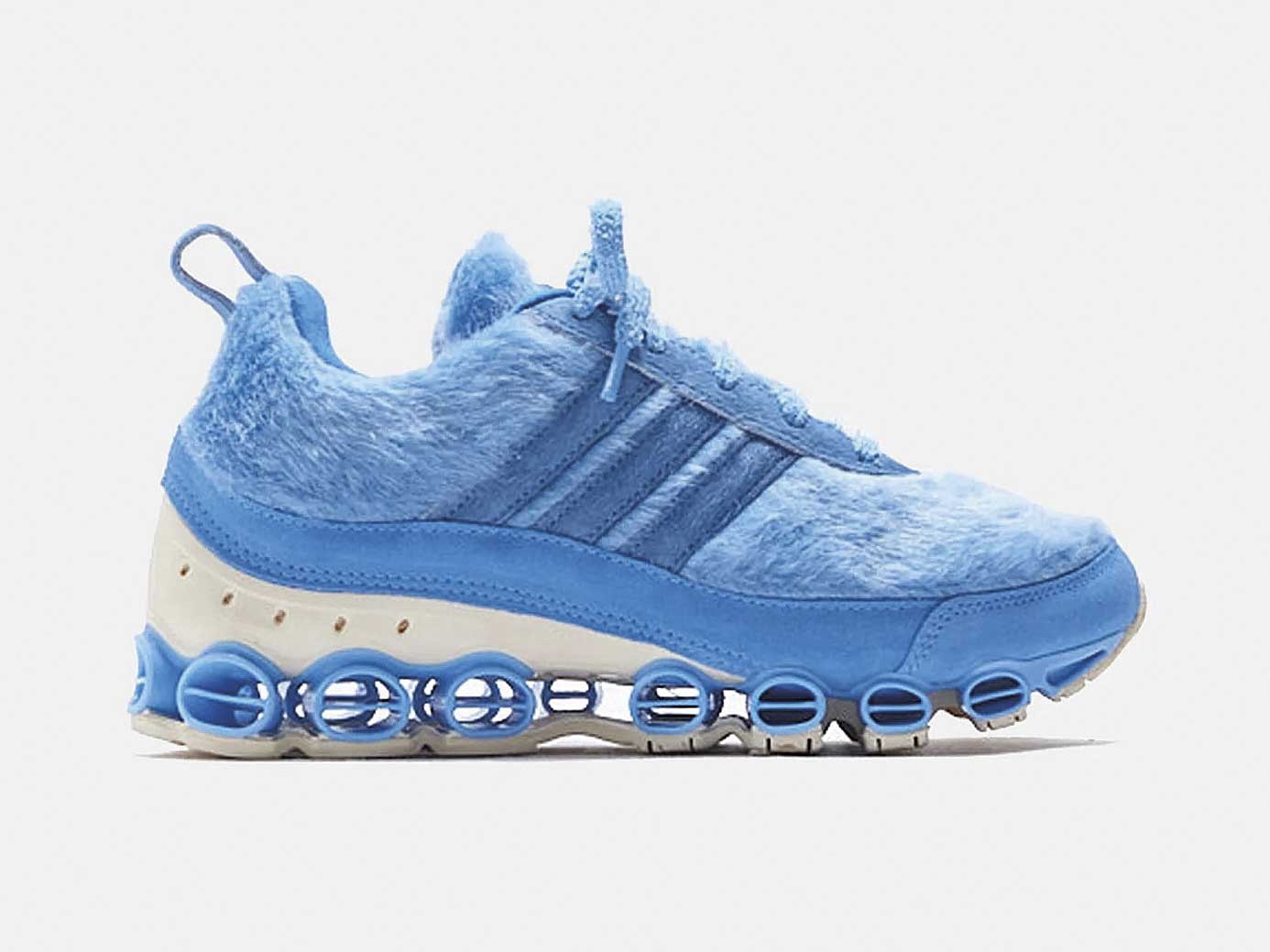 Sneakers urbanas:  Acompañando  la tendencia