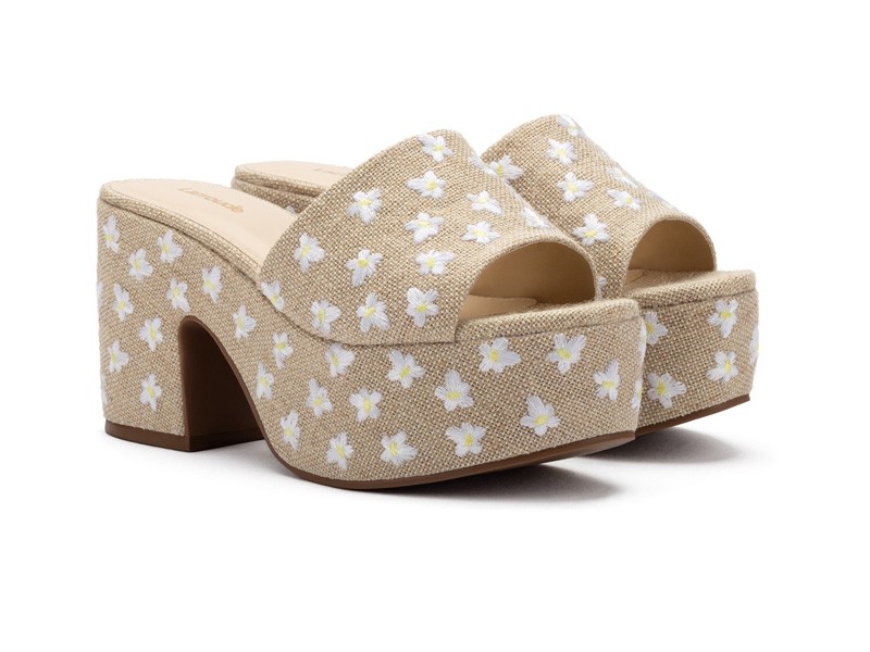 The success of clogs continues, with new materials and colors