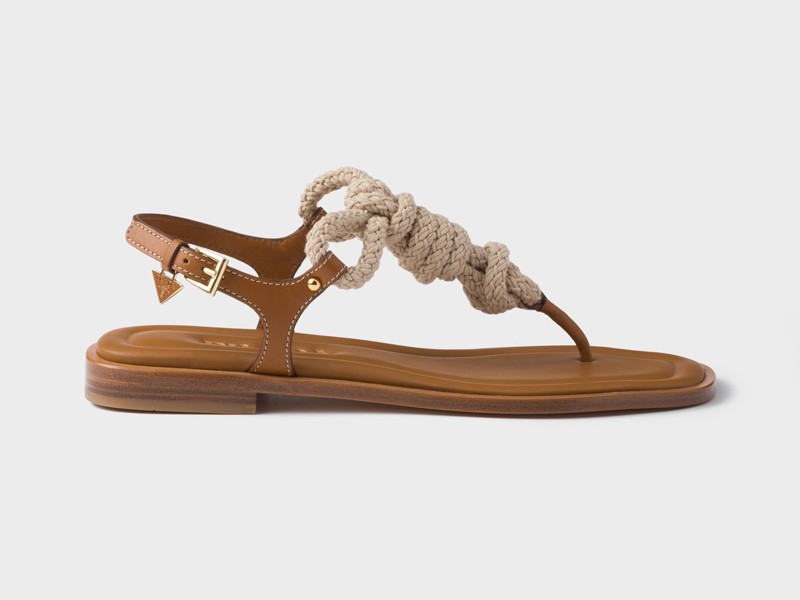 Ropes and cords. Reinventing sandals and flip-flops