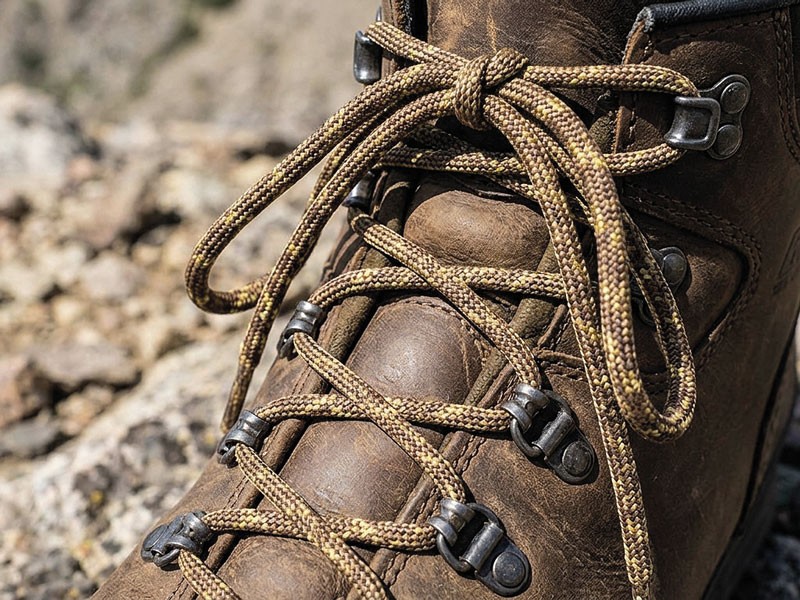 5. Work Boots / Outdoor Footwear Choosing the right shoelaces