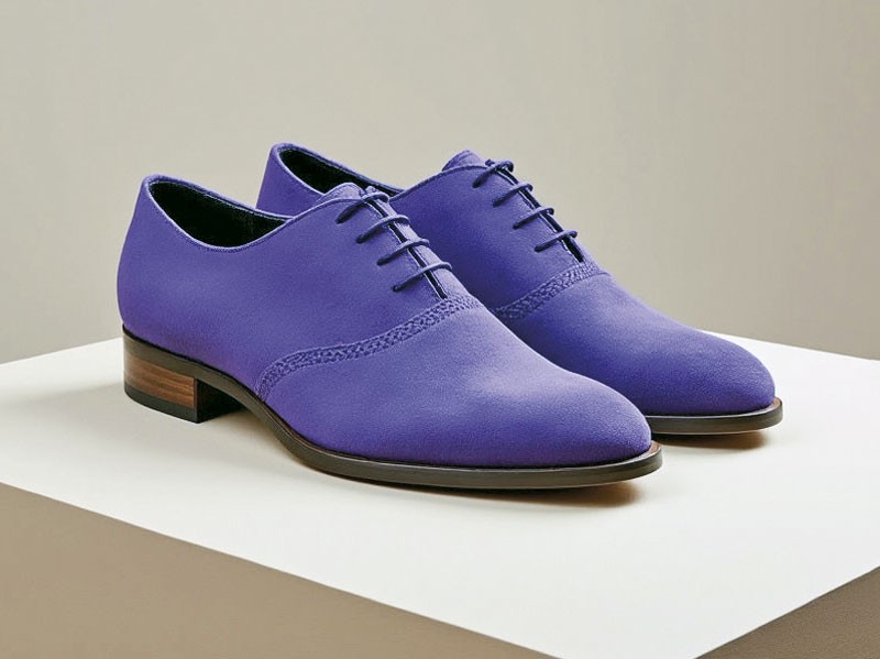 Lace-up dress shoes