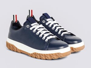 CALZADO-ZAPATO-HOMBRE-SNEAKER-MODA-FOOTWEAR-SHOES-MAN-FASHION-SERMA-thom-browne-navy-vitello-calf-le.jpg