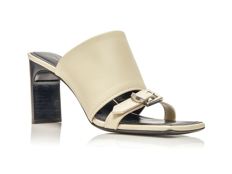 Sandalias altas