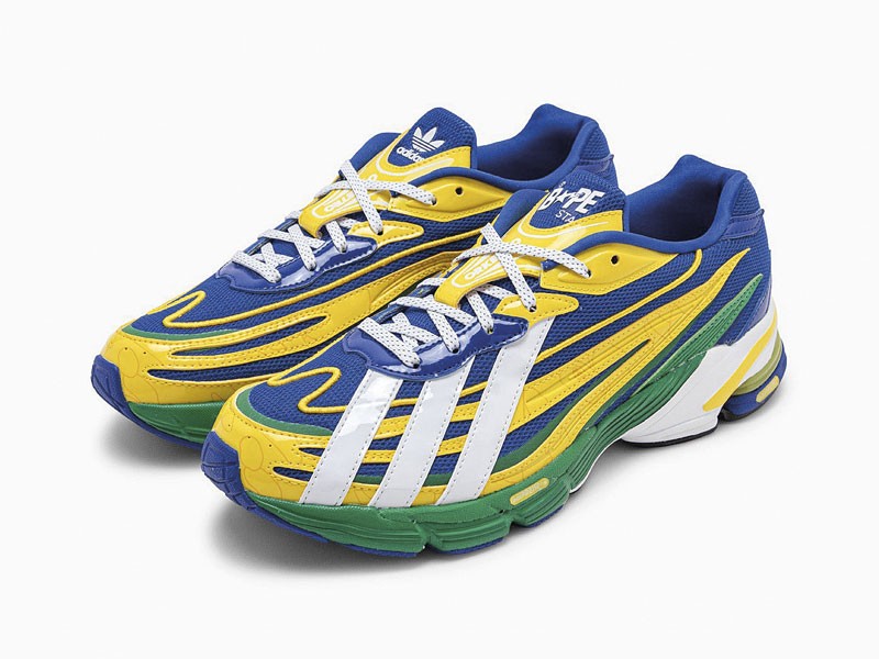 Urban sports sneakers