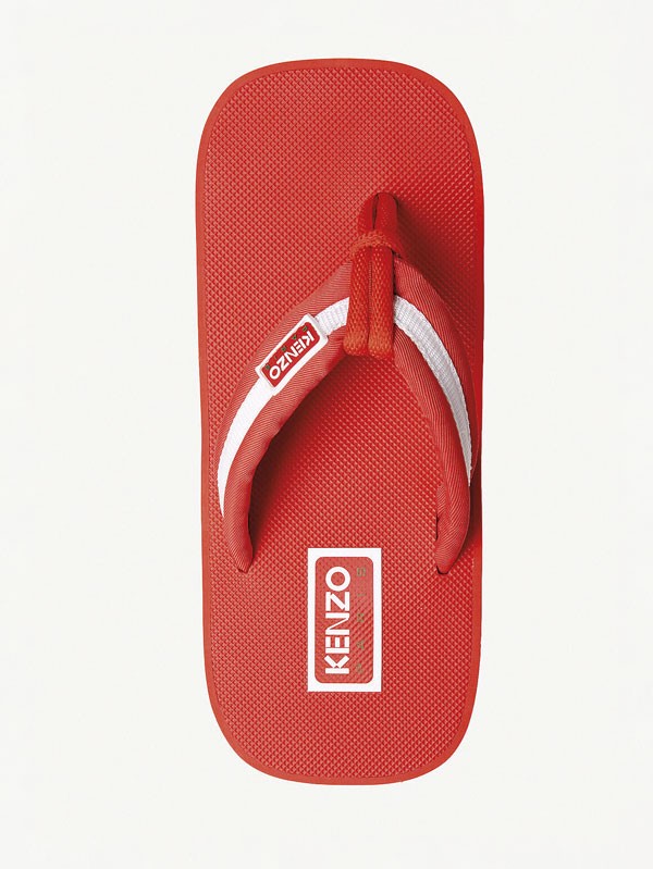 Beach flip-flops build identity through color and flat soles