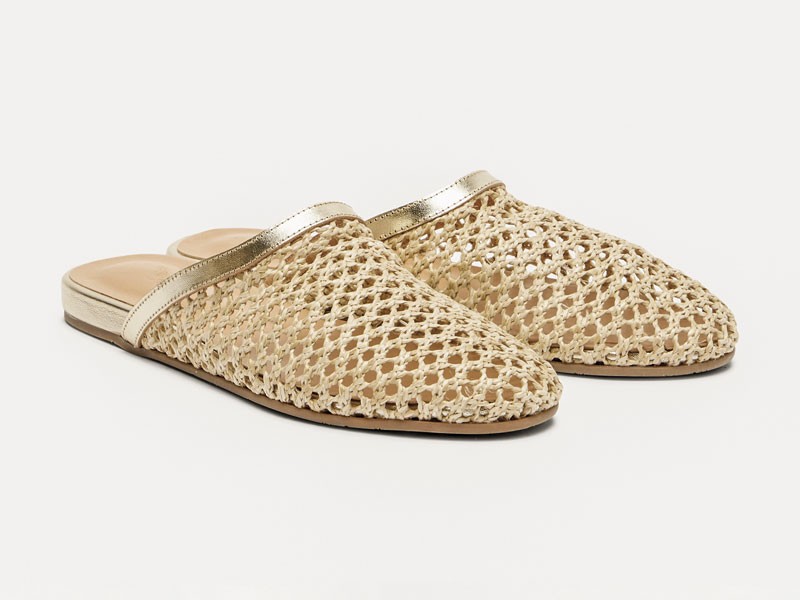MULER MUJER CALZADO TENDENCIA PRIMAVERA VERNAO 2026 2027 SERMA167P01152362.jpg Boho mules explore weaves, nets and natural fibers