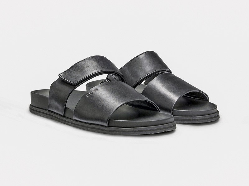 Urban slides combine wide bands, buckles and crossings