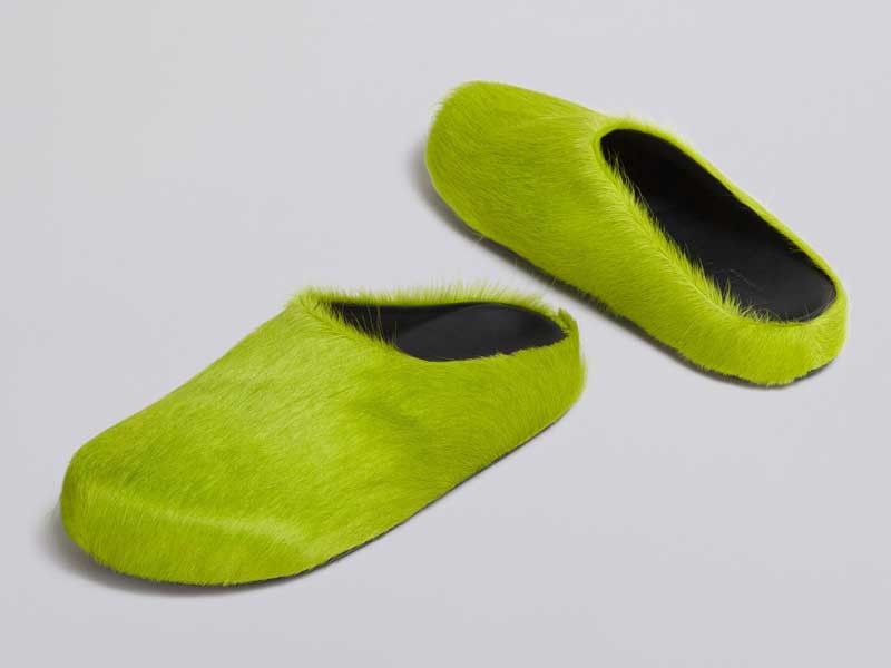 FOTO-8.-MARNI.jpeg MARNI's long-haired sabot. International fashion benchmark