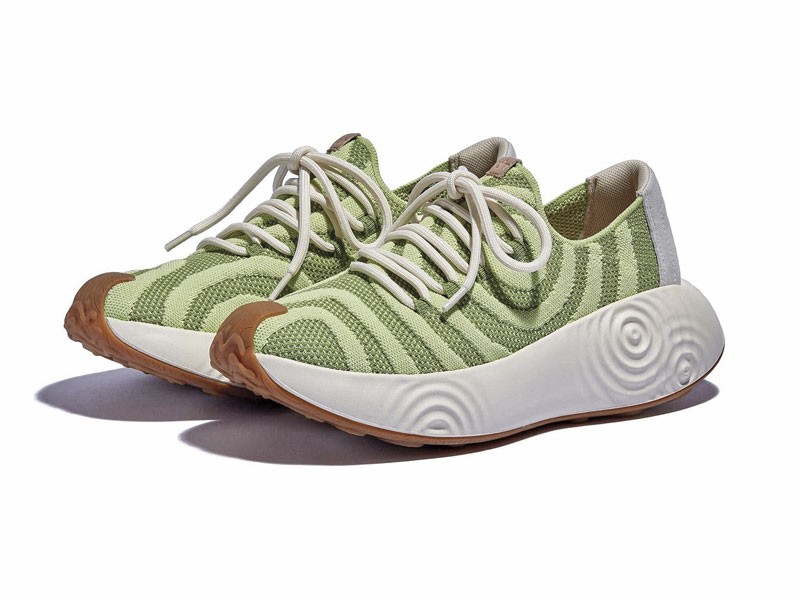 Chunky sneakers