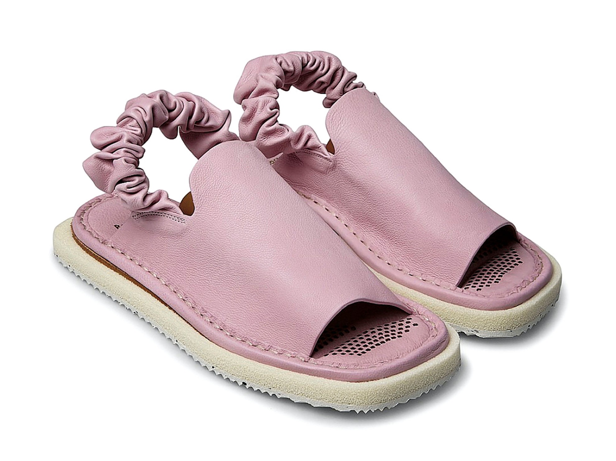 Sandalias bajas con tiras anchas