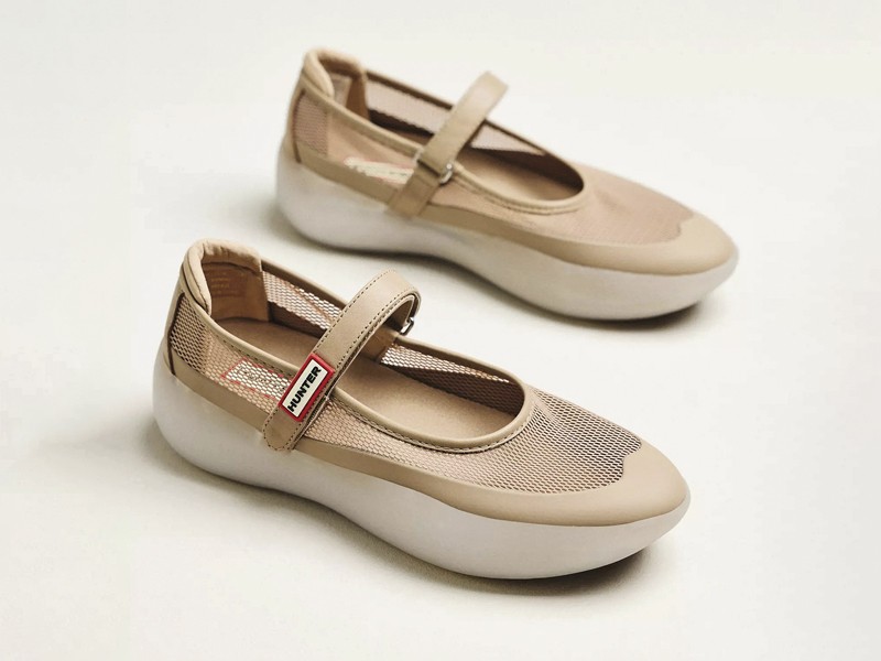 BALLERINAS BALERINAS MARY JANE GUILLERMINAS MUJER TENDENCIA CALZADO MARROQUINERIA BOLSOS CARTERAS PRIMAVERA VERANO 2026 SERMA 158 104256672_020_b2.jpg Ballerinas Mary Jane redefinen el escote sobre el empeine