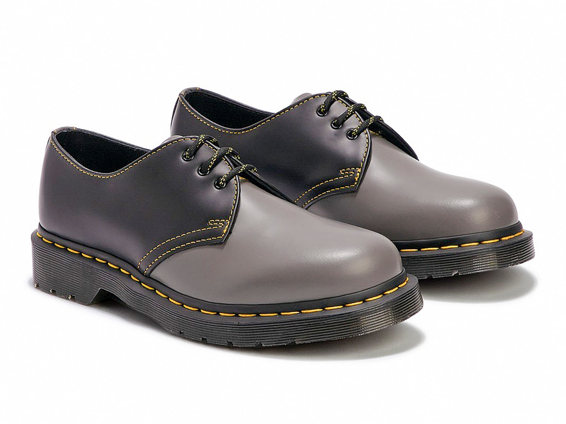 Zapatos acordonados sport: Al rescate de los ‘70