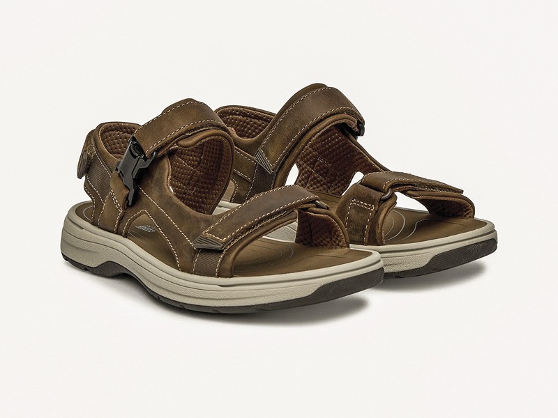 SANDALIAS OUTDOOR HOMBRE CALZADO TENDENCIA PRIMAVERA VERNAO 2026 2027 SERMA 157sandalen-clarks-saltway-edge-26184778-braun-0000305833389.jpg Sandalias outdoor refuerzan tiras, ajuste y suelas robustas
