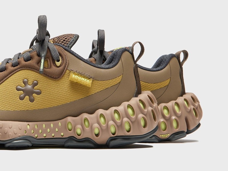 TENDENCIAS SNEAKERS SUELAS SPUNGE TECNOLOGIA CALZADO FOTO-9.jpg Salehe Bembury’s innovative “perforated” soles