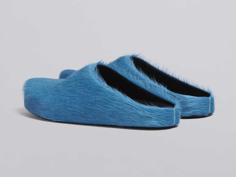 FOTO-4.-MARNI.jpeg MARNI's long-haired sabot. International fashion benchmark