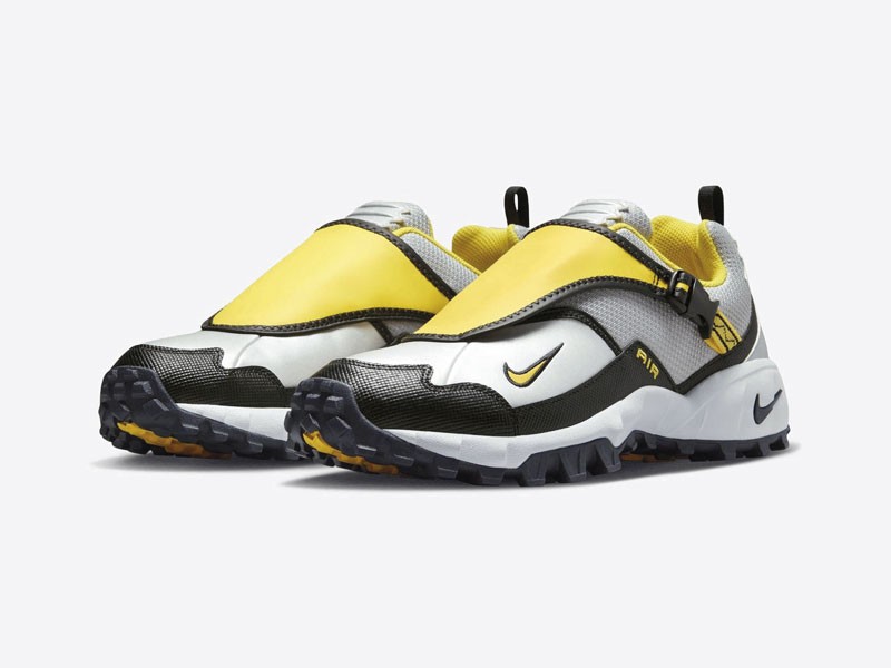 Sports sneakers